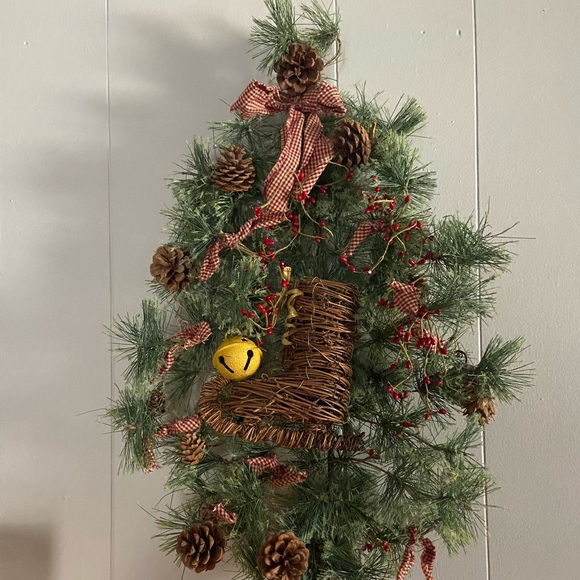 Christmas wreath - Picture 1 of 1